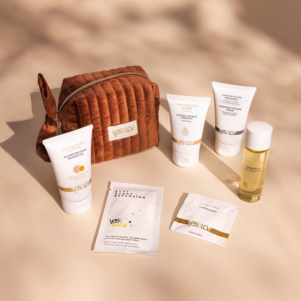 набор yesforlov la trousse enchantée в коричневой косметичке от магазина «Зона Белья»