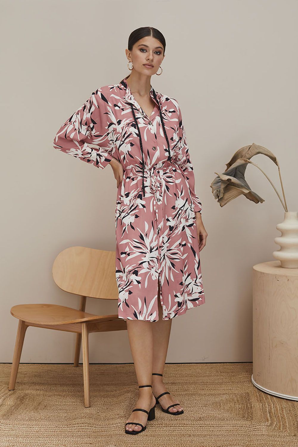 платье 61697-2 цветочный принт от магазина «Зона Белья»