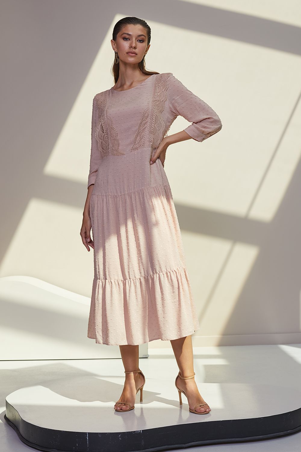 платье 61709-2 бежевый от магазина «Зона Белья»