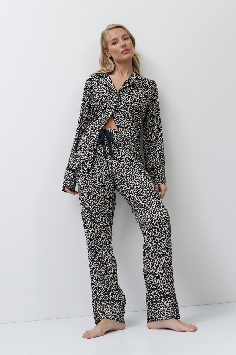 leona пижама женская со штанами от магазина «Зона Белья»