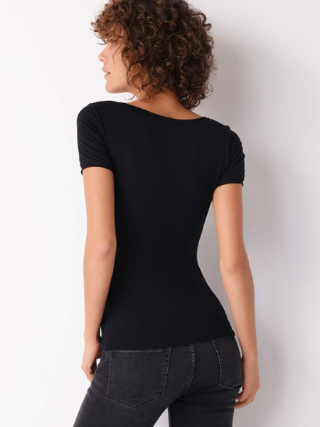 футболка №adb40 outfit от магазина «Зона Белья»