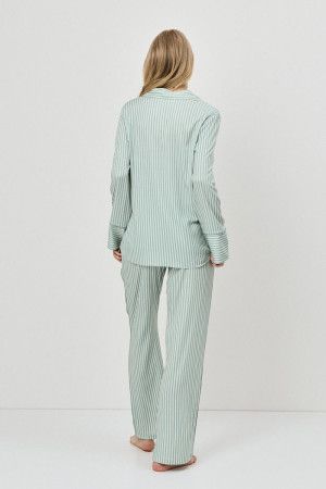 moss пижама женская со штанами купить по доступной цене в интернет-магазине Zonabelya.ru! 