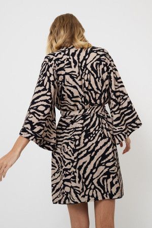 sherry халат женский купить по доступной цене в интернет-магазине Zonabelya.ru! 