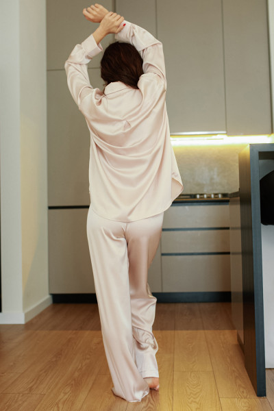 пижама брюки и рубашка бежевого цвета 7149 от магазина «Зона Белья»