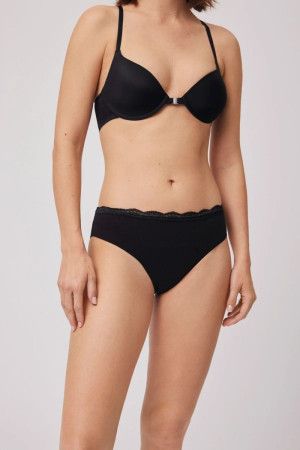 Нижнее белье для женщин купить по доступной цене в интернет-магазине Zonabelya.ru! 