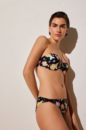 82185 трусы купальные купить по доступной цене в интернет-магазине Zonabelya.ru! 