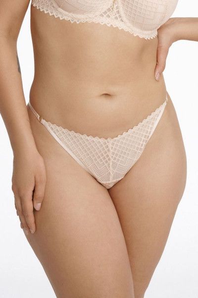 40903 INNOCENT/08X Трусы стринги