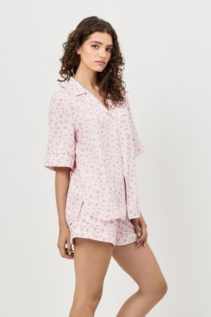 blossom пижама женская с шортами купить по доступной цене в интернет-магазине Zonabelya.ru! 