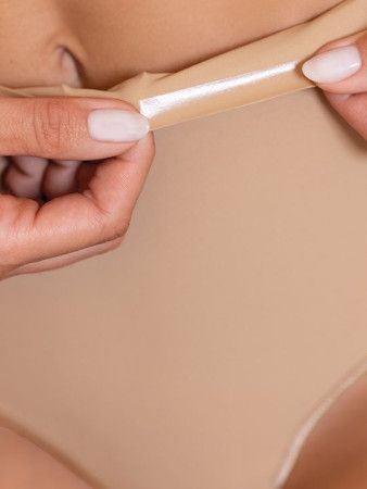 Нижнее белье для женщин купить по доступной цене в интернет-магазине Zonabelya.ru! 
