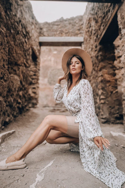 Повязки на бедро 510 Satynowa opaska Beige