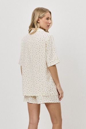 caprielle пижама женская с шортами купить по доступной цене в интернет-магазине Zonabelya.ru! 