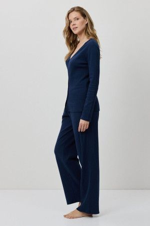 nivelle set комплект женский со штанами купить по доступной цене в интернет-магазине Zonabelya.ru! 