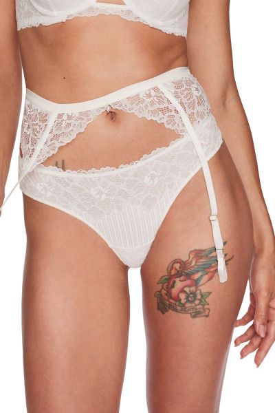 39969 tsuna/00x пояс для чулок от магазина «Зона Белья»