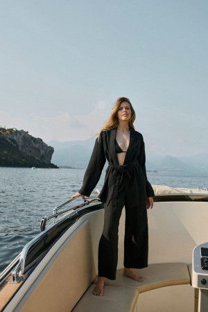 noir set комплект женский со штанами купить по доступной цене в интернет-магазине Zonabelya.ru! 